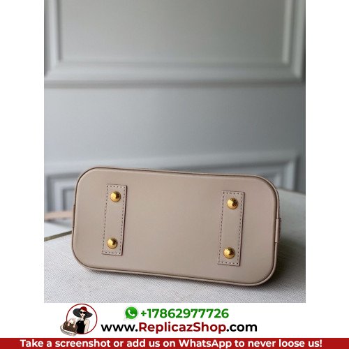 Louis Vuitton Alma - Image 6