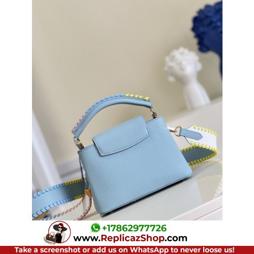 Louis Vuitton Capucines - Image 4