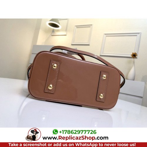 Louis Vuitton Alma - Image 5