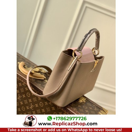 Louis Vuitton Capucines - Image 4