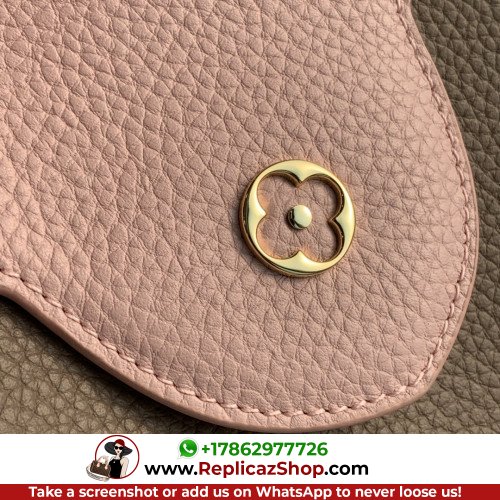 Louis Vuitton Capucines - Image 9