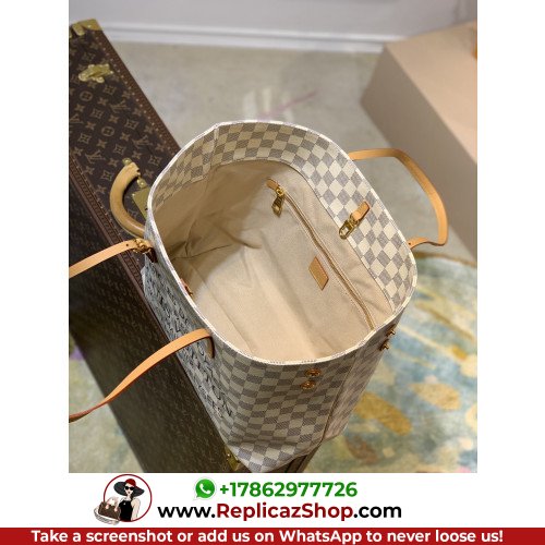 Louis Vuitton Neverfull - Image 7