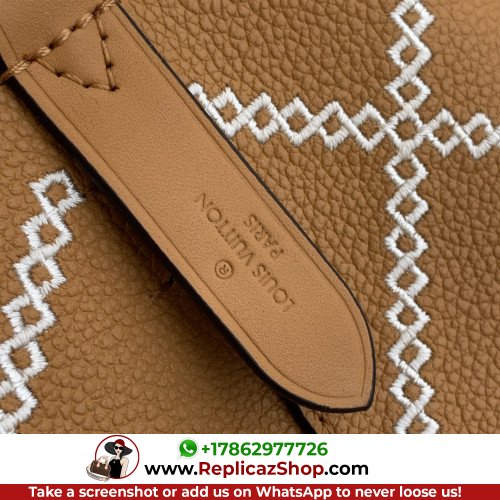 Louis Vuitton Neone - Image 5