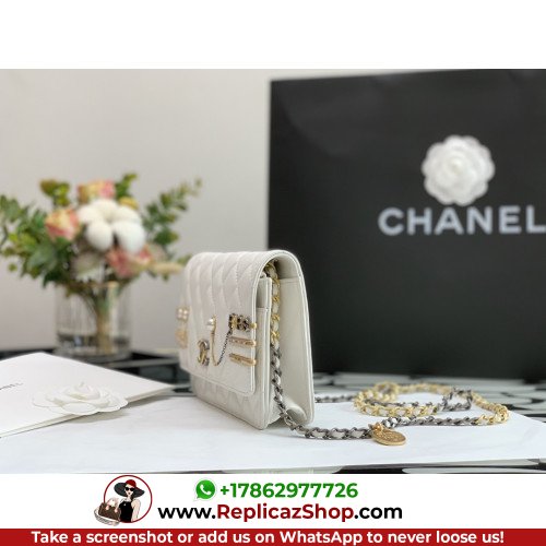 Chanel WOC - Image 2