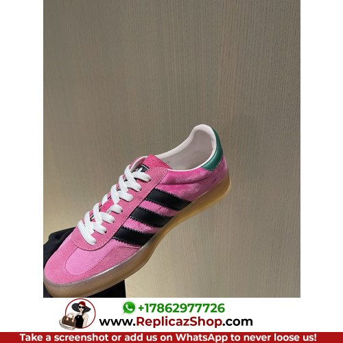 Gucci Low Top Sneakers - Image 8