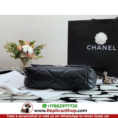 Chanel 19 Bag - Image 3