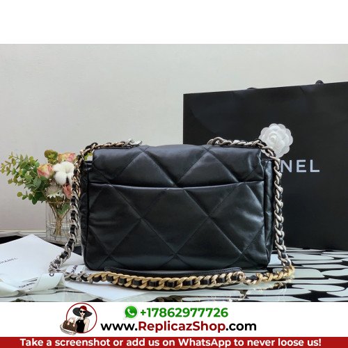 Chanel 19 Bag - Image 7