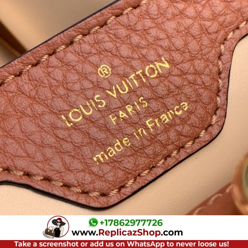 Louis Vuitton Capucines - Image 5