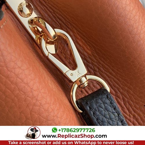 Louis Vuitton Capucines - Image 9