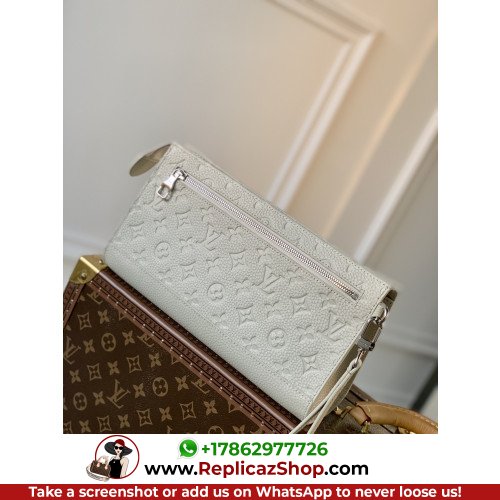 Louis Vuitton Wallet - Image 3