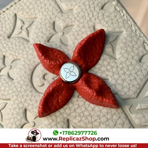 Louis Vuitton Wallet - Image 6