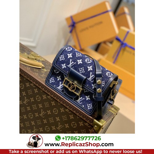 Louis Vuitton Petite Malle