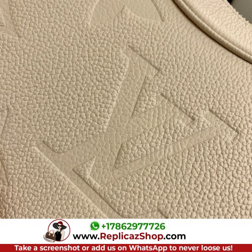 Louis Vuitton Tote - Image 6