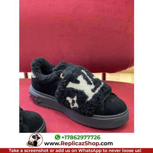 Louis Vuitton Low Top Sneakers - Image 5