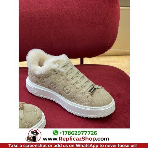 Louis Vuitton Low Top Sneakers - Image 5