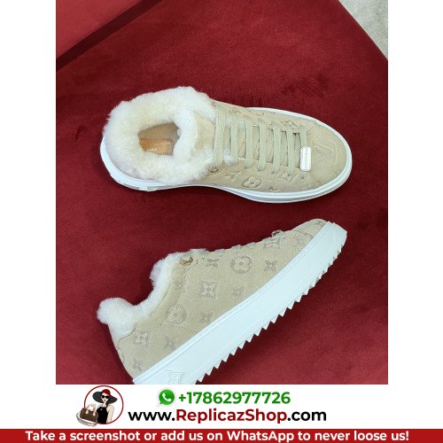 Louis Vuitton Low Top Sneakers - Image 6