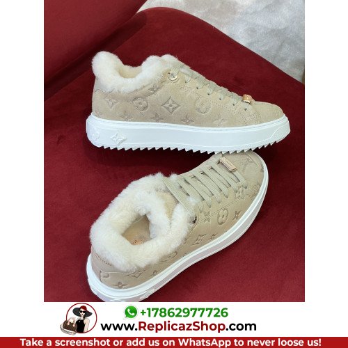 Louis Vuitton Low Top Sneakers - Image 7