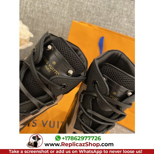 Louis Vuitton Boots - Image 10