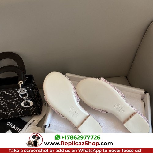 Chanel Slippers - Image 2