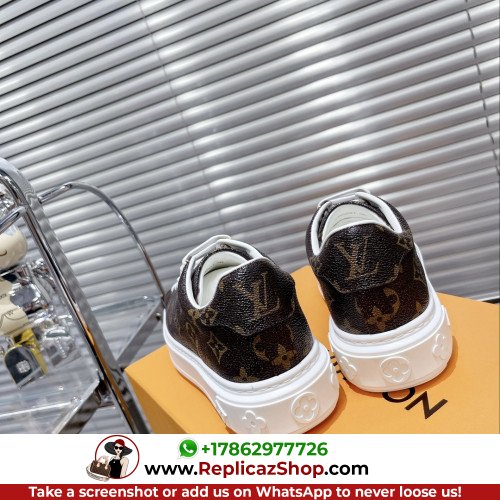 Louis Vuitton Low Top Sneakers - Image 10
