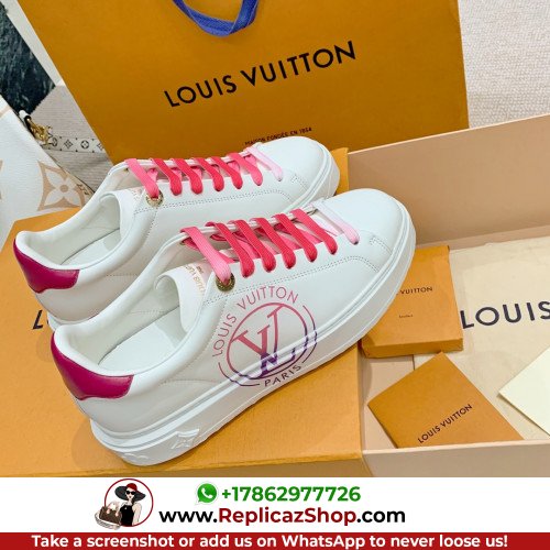 Louis Vuitton Low Top Sneakers - Image 4