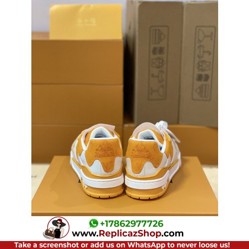 Louis Vuitton Low Top Sneakers - Image 6