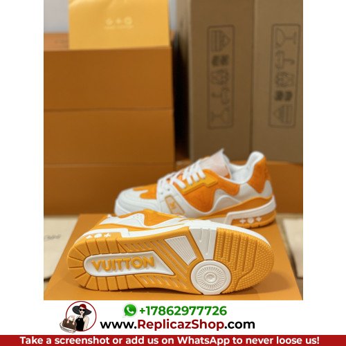 Louis Vuitton Low Top Sneakers - Image 10