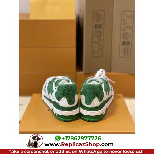 Louis Vuitton Low Top Sneakers - Image 6