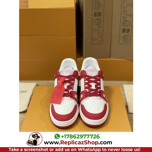 Louis Vuitton Low Top Sneakers - Image 3