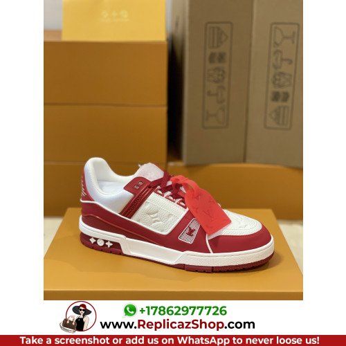 Louis Vuitton Low Top Sneakers - Image 4