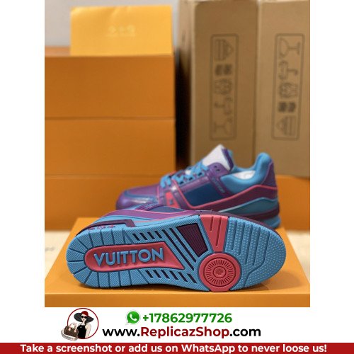 Louis Vuitton Low Top Sneakers - Image 10