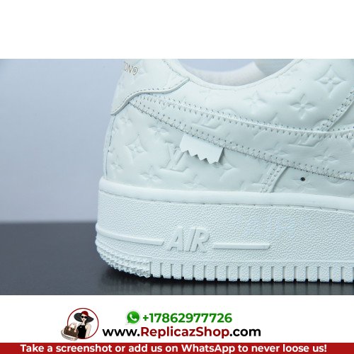 Louis Vuitton Low Top Sneakers - Image 13