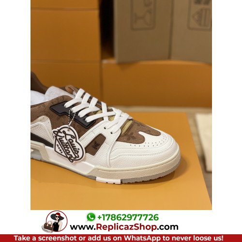 Louis Vuitton Low Top Sneakers - Image 7