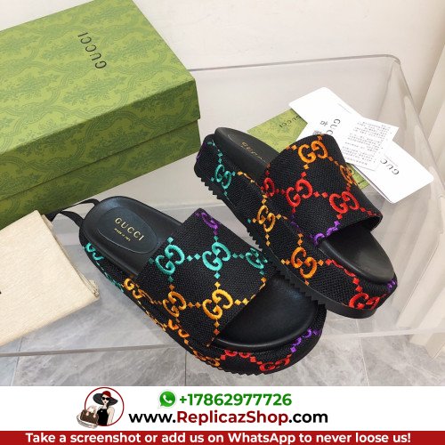 Gucci Sandals & Sliders - Image 4