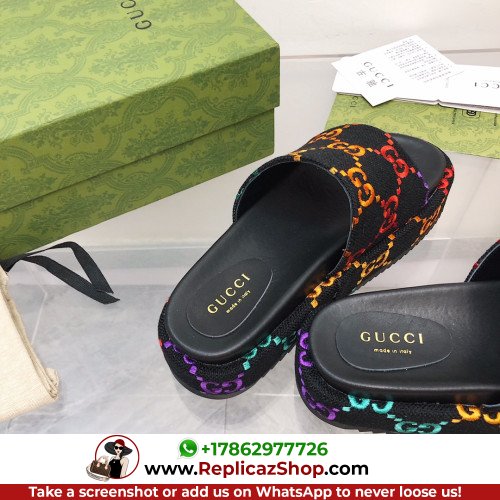 Gucci Sandals & Sliders - Image 6