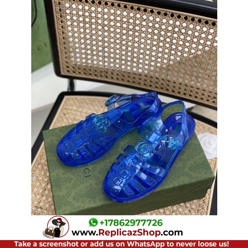 Gucci Sandals & Sliders - Image 5