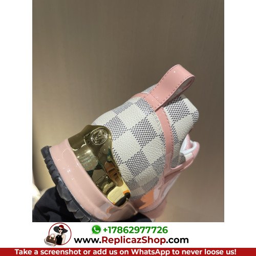 Louis Vuitton Low Top Sneakers - Image 10