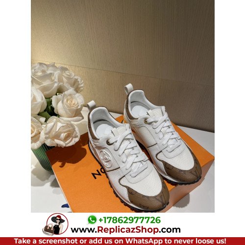 Louis Vuitton Low Top Sneakers - Image 3