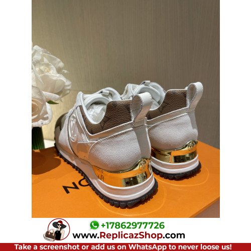 Louis Vuitton Low Top Sneakers - Image 6