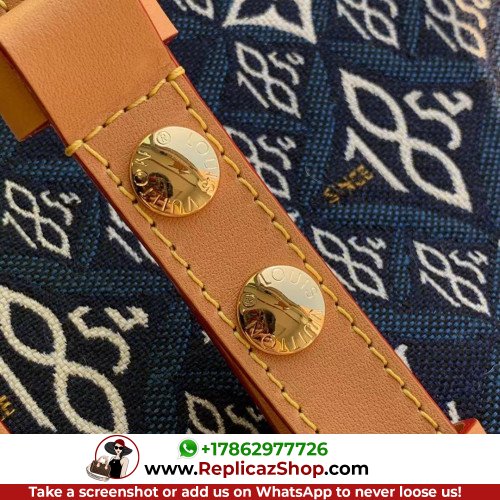 Louis Vuitton Petite Malle - Image 3