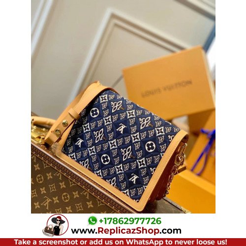 Louis Vuitton Petite Malle - Image 5