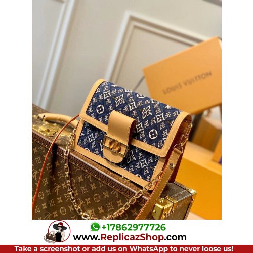 Louis Vuitton Petite Malle