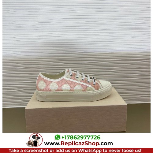 Dior Low Top Sneakers - Image 9