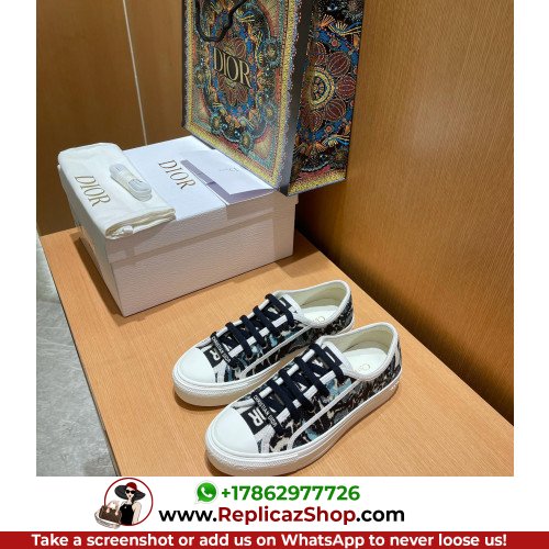 Dior Low Top Sneakers - Image 13