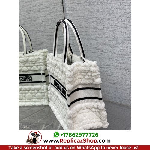 Dior Book Tote Small 26.5cm - Image 2