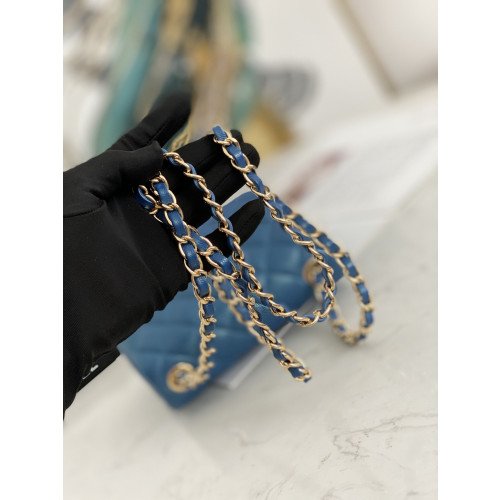 Chanel Flap Bag 17cm (Mini) - Image 2