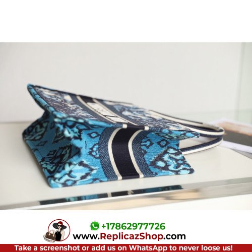 Dior Book Tote Medium 36cm - Image 9