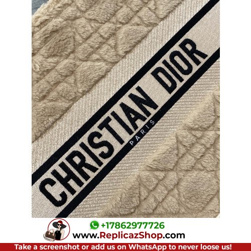 Dior Book Tote Medium 36cm - Image 4