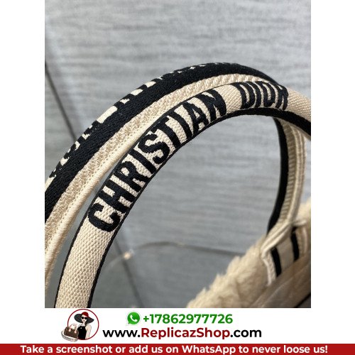 Dior Book Tote Medium 36cm - Image 5