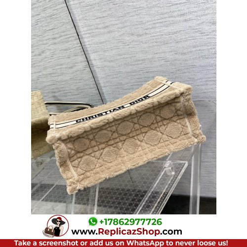 Dior Book Tote Medium 36cm - Image 9